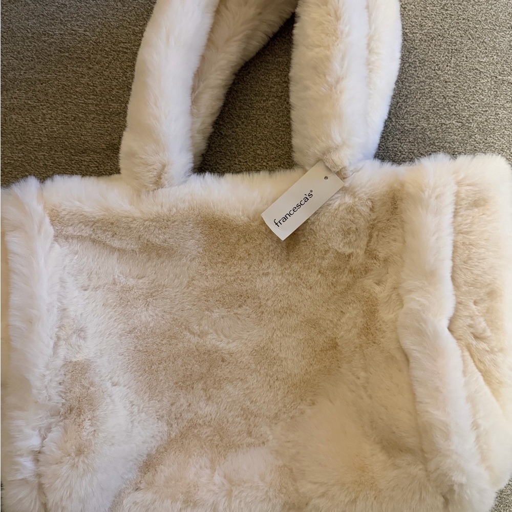 Francesca's Collections Cream Faux Fur Tote